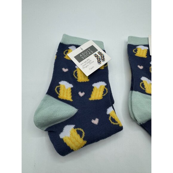 NEW 2 Ale Love Quarter Length Socks Beer Steins Hearts Gift Adult One Size OSFM - Picture 2 of 4